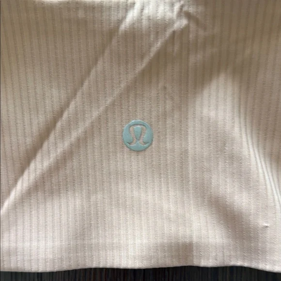 Lululemon Like a Cloud Ribbed Longline Bra Light Support, B/C cup - Picture 4 of 5